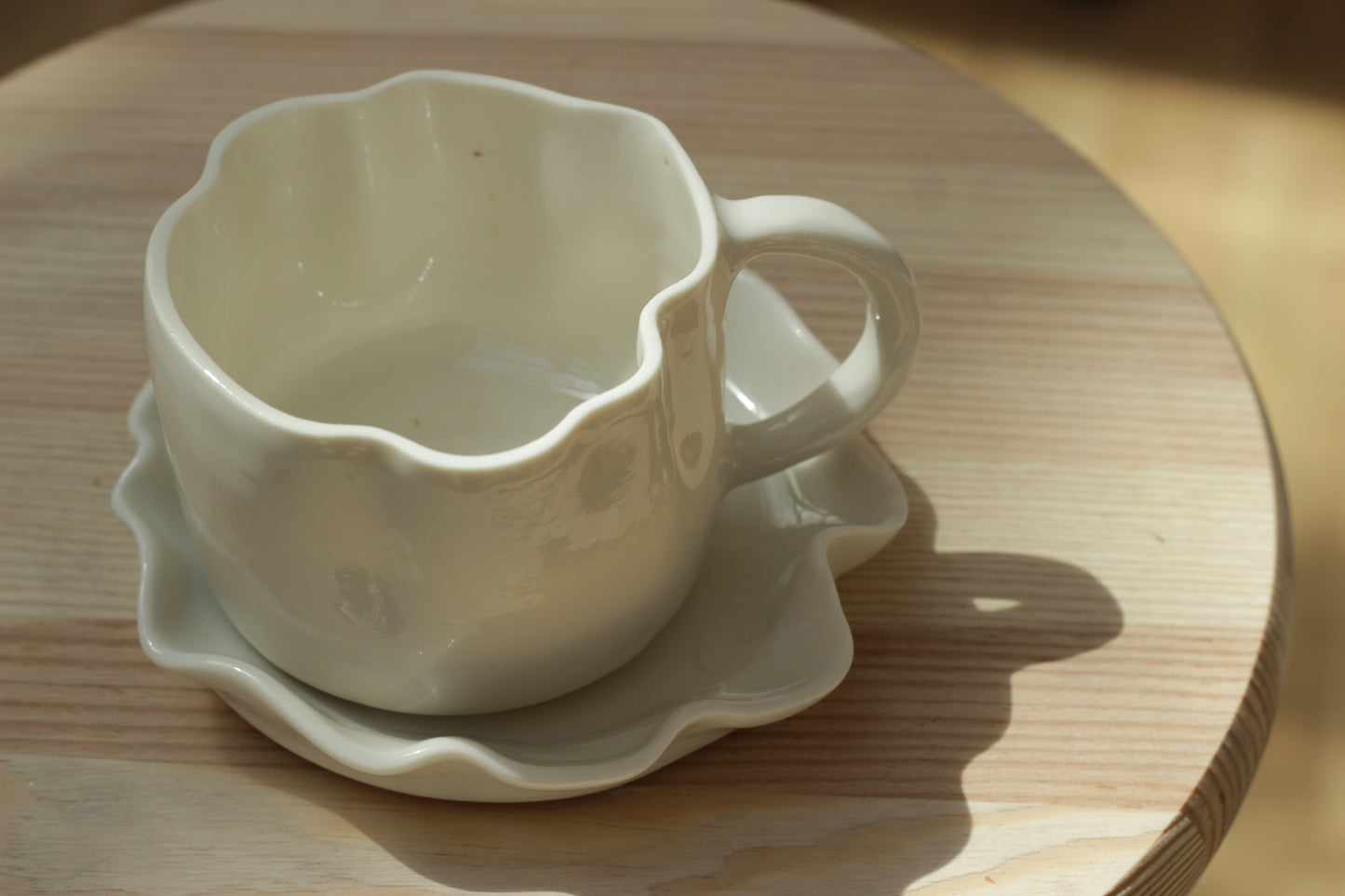 Porcelánový hrnek Wave