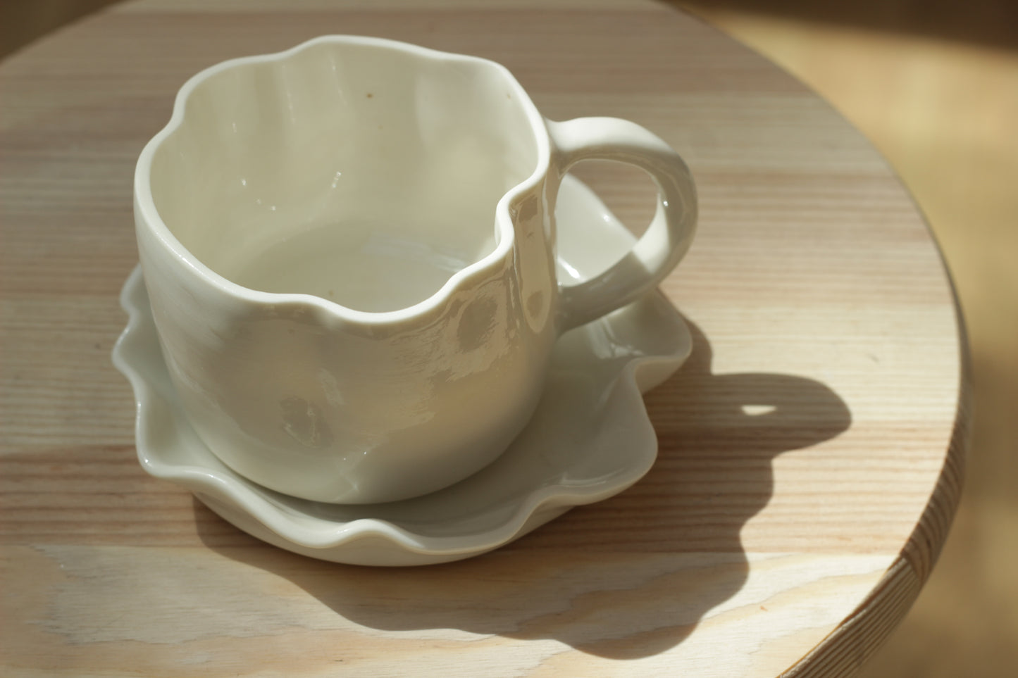 Porcelánový hrnek Wave